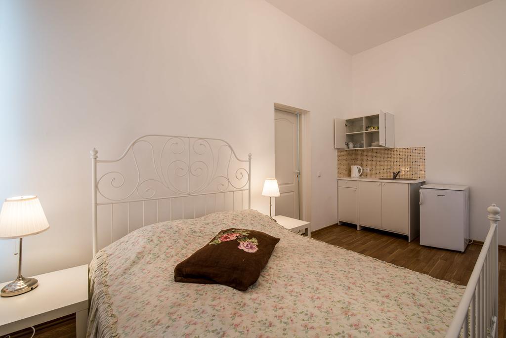 White Amber Apartment Liepāja Екстериор снимка